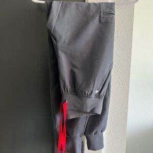 Women’s Figs Charcoal Jogger pants